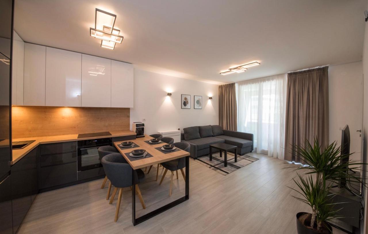 זאדאר Apartment Astra מראה חיצוני תמונה